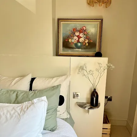 Ultra Modern House * Bristol