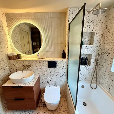 Ultra Modern House Tatil Evi *