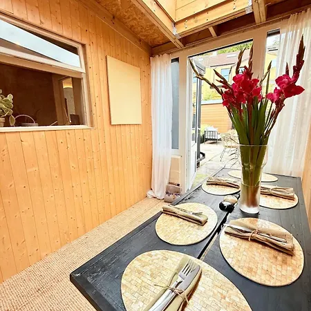 Ultra Modern House Tatil Evi *