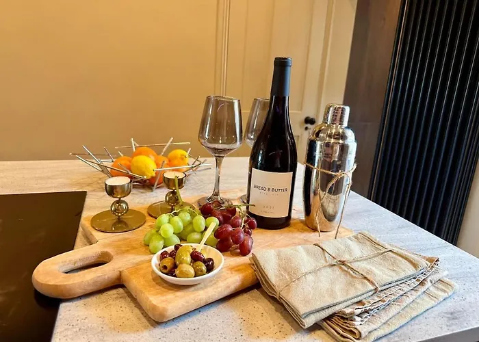 Ultra Modern City Centre House