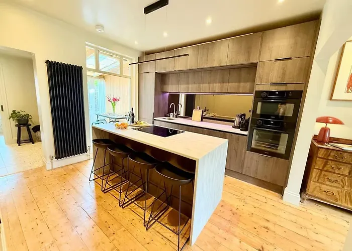 Ultra Modern House Hébergement de vacances